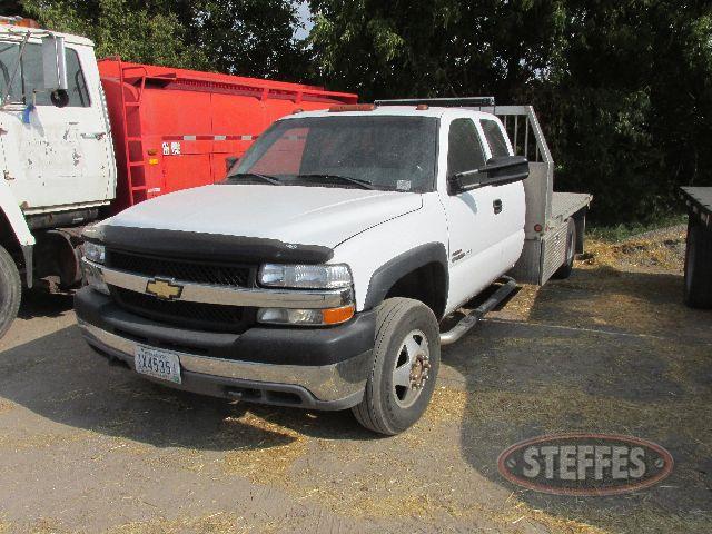 2002  Silverado 3500 .'