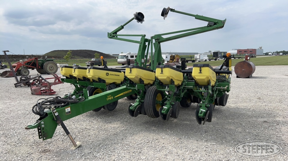 AgIron Mt. Pleasant Timed Online Auction Steffes Group, Inc.