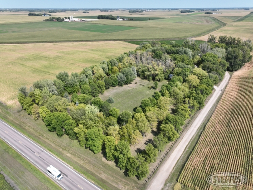 Sibley County, MN Country Home Auction 5± Acres SOLD!!! Steffes